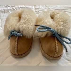 Sheepskin moccasin slippers